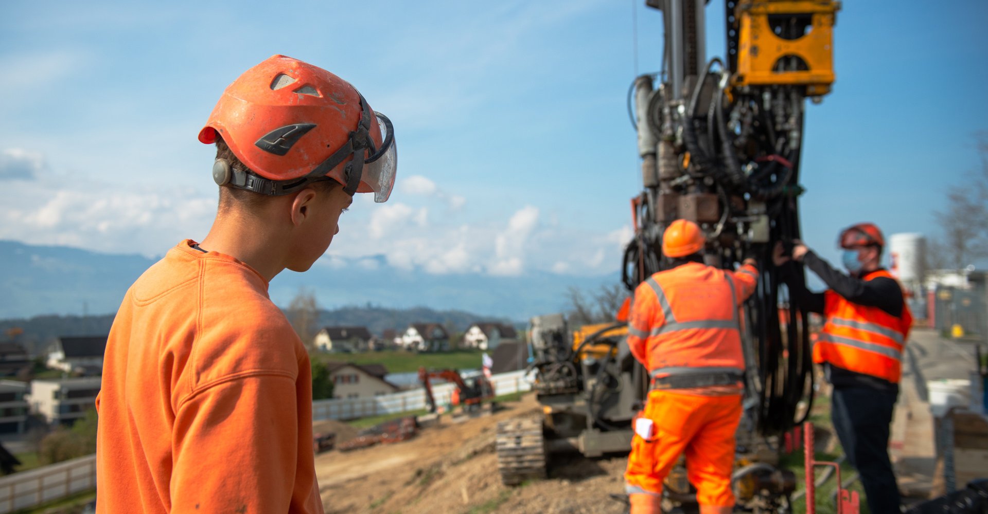 Das Bild zeigt eine Situation im Grundbau. Es symbolisiert die Seite, wo die Jahresberichte des BZS heruntergeladen werden können.